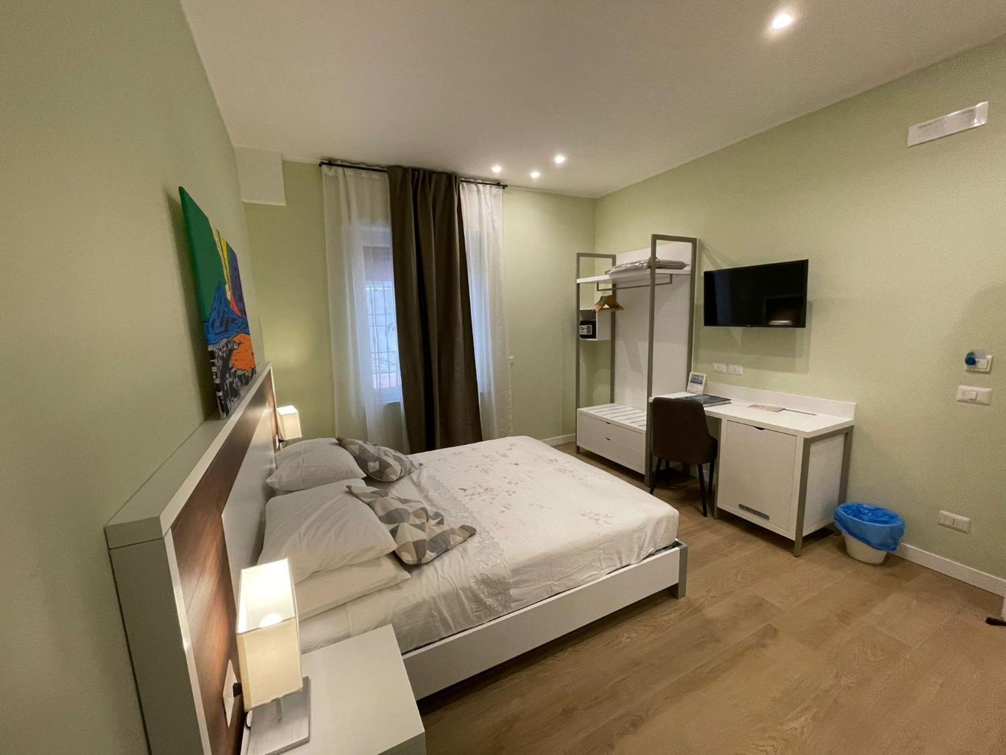 Hotel La Casa Di Ily à Naples Extérieur photo
