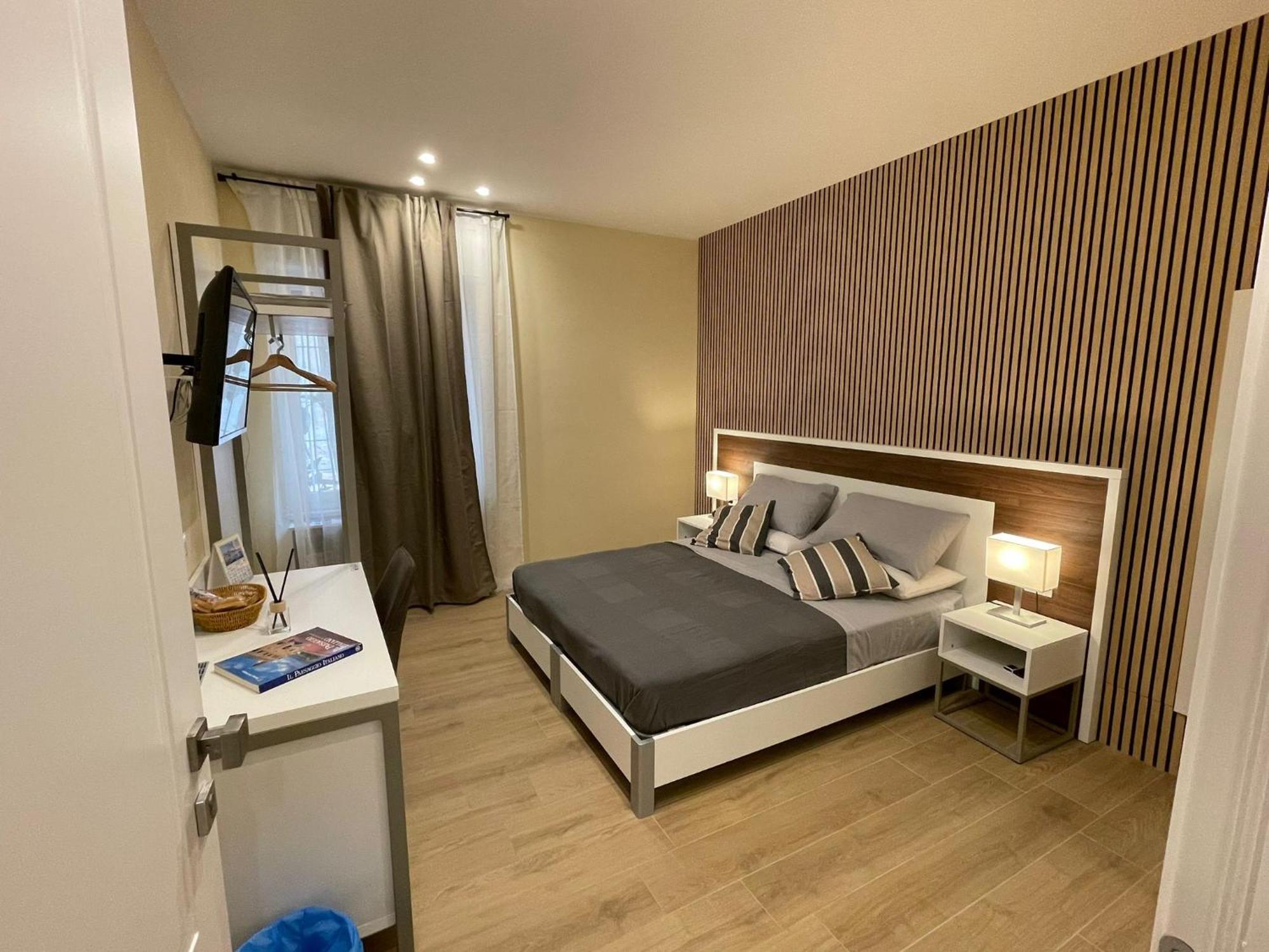 Hotel La Casa Di Ily à Naples Extérieur photo